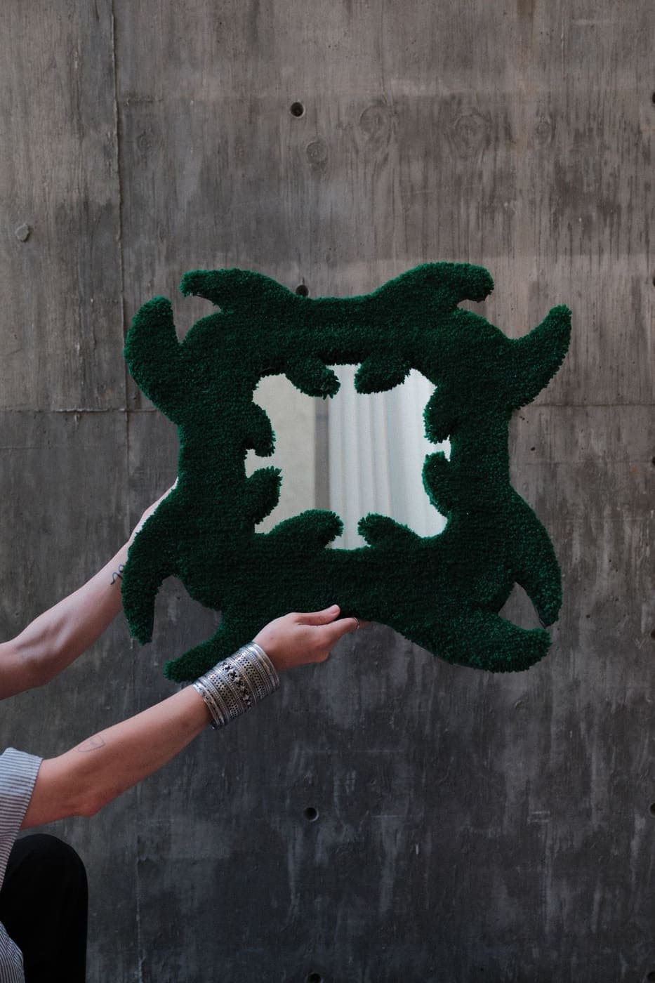 Overgrown by Portals Objects